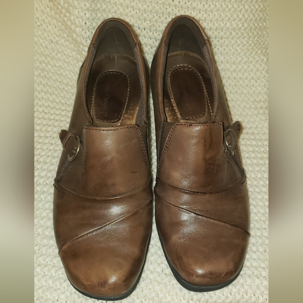 Earth Origins brown leather comfort oxford